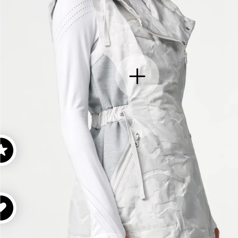 Blanc noir vest with the hoodie.New